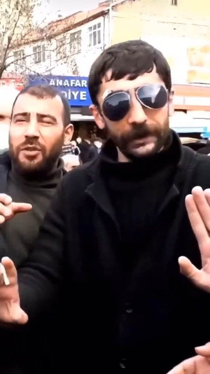 Bana anlat gebeş kaplumbağa