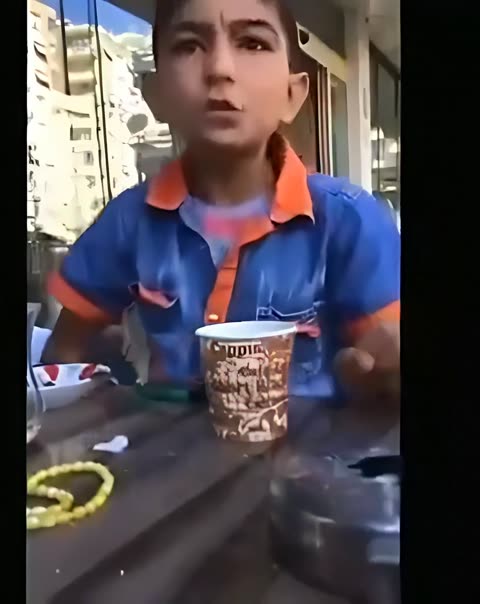 sen kimsin lan dedi